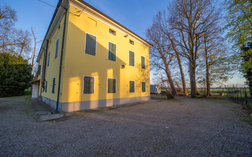 Villa unifamiliare Strada Angelica 35, San Prospero, Parma
